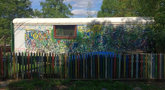 Crayon Fence and Trailer in Velenice