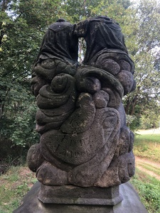 Sculpture along the trail up Burberg (Úhošť (Kadaň), CZ)