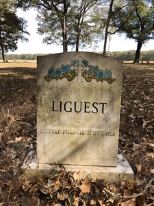 Pierre Laclède Liguest Grave site on Arkansas Oldest Cemetery