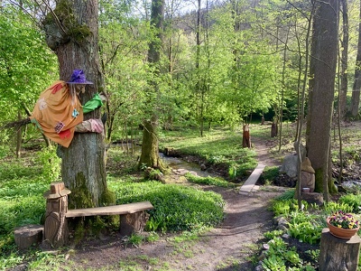 Roadside Sculptures in Lužec, CZ