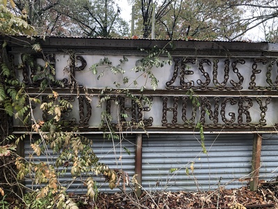 Robert Wells Chain Sculptures and Roadside Ministry and Environment.