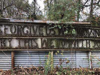 Robert Wells Chain Sculptures and Roadside Ministry and Environment.