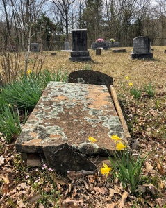 Annie's Chapel Cemetery - False Crypt