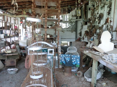 shop at Howard Finster's Paradies Garden