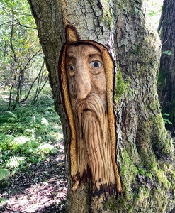 Roadside Sculptures in Lužec, CZ